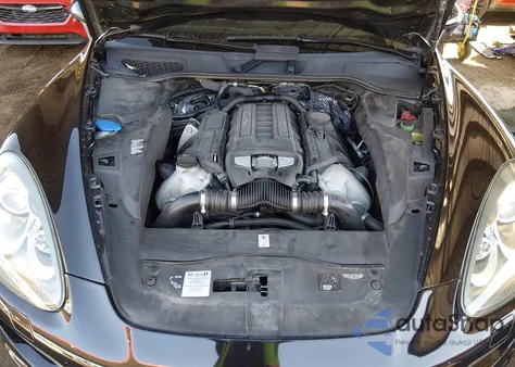 2011 Porsche Cayenne Turbo из США, поврежденный, VIN WP1AC2A24BLA81818